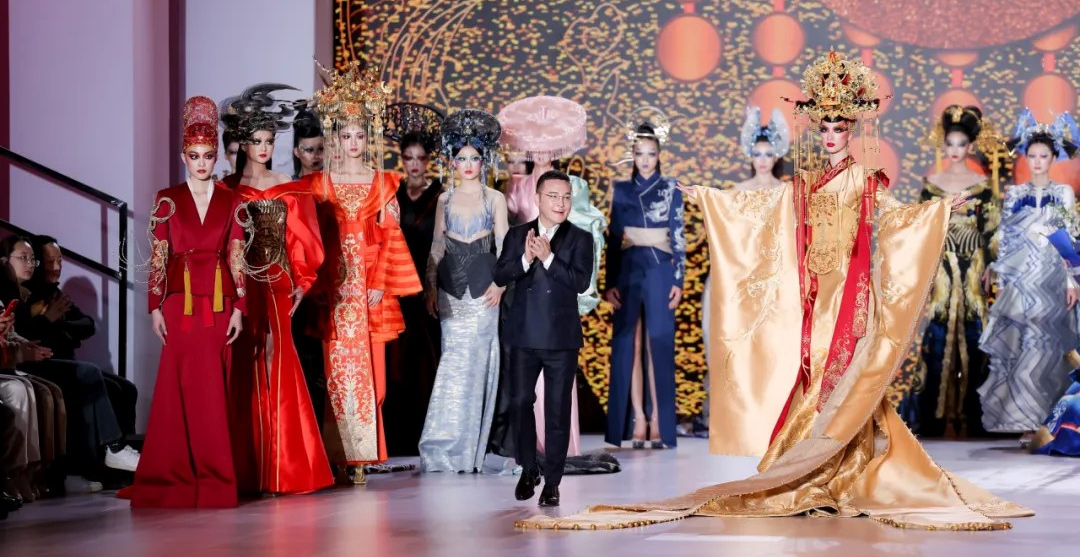 秀场直击 | 毛戈平：溯古通今 摩登风尚