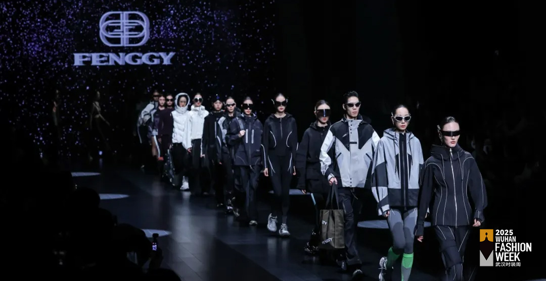 秀场直击 | FENGGY：身随形悦，慢享行进的韵律 